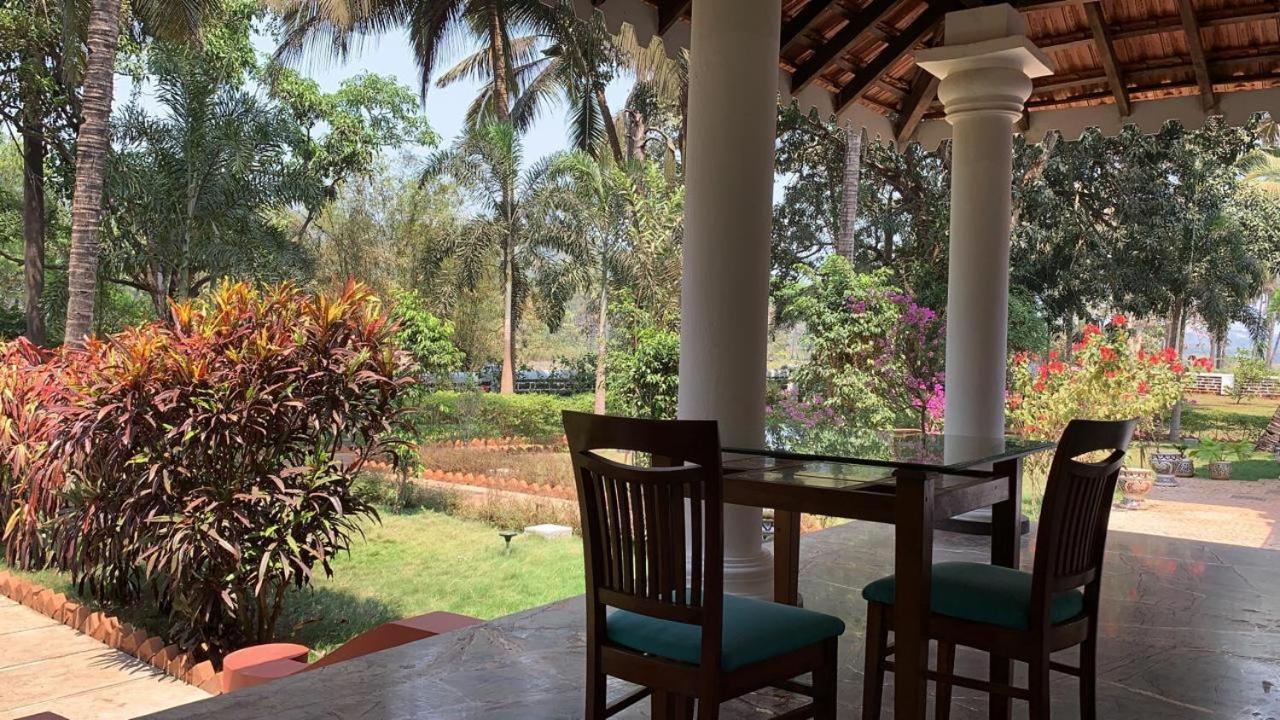 Hotel The Postcard Cuelim, Goa à Cansaulim Extérieur photo